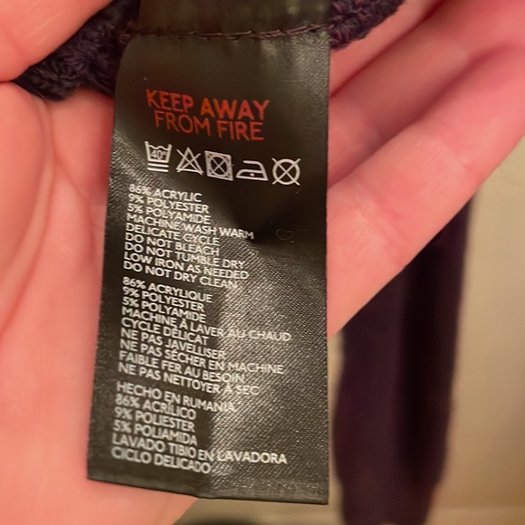 Urban Outfitters Kimchi Blue Purple Off-the-Shoulder Sweater - Picture 5 of 6